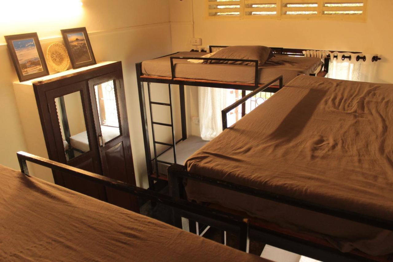 Piggy Hostel Варкала Экстерьер фото