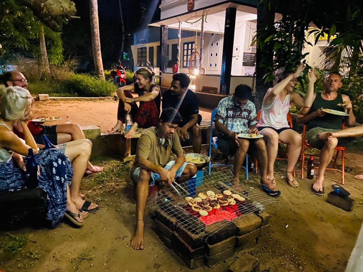 Piggy Hostel Варкала Экстерьер фото